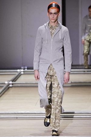 Comme-Des-Garcons-3_sff