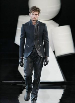 Armani 2011 c