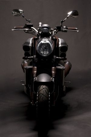 Yamaha_hermes-05-626x944