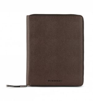 Burberry_Ipad-Case-4