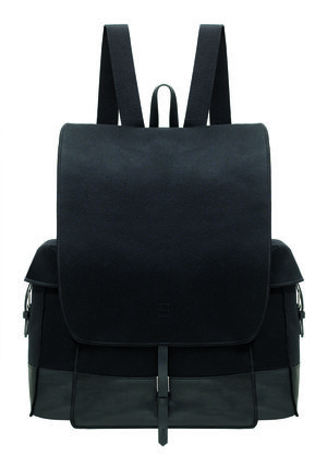 Diorhomme_sacs_automne-hiver2011-12-04