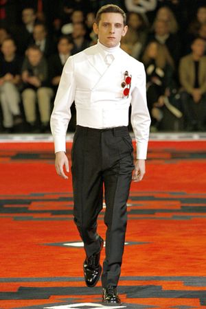 Vie Pratique  La collection homme Printemps-Eté 2012 de Prada