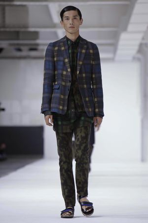 Dries-Van-Noten-33_sff