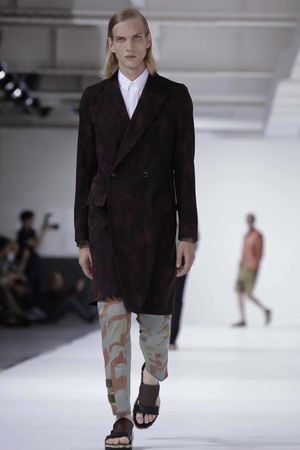 Dries-Van-Noten-44_sff