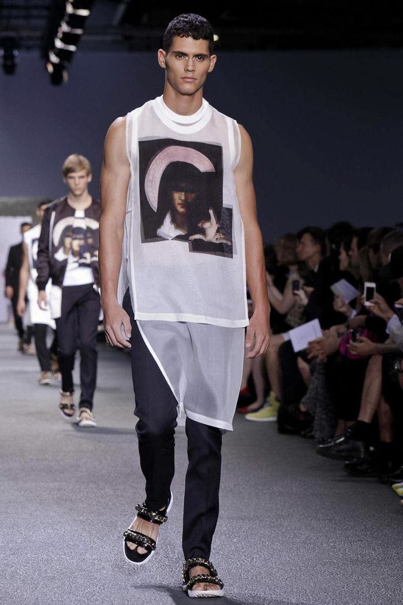 Givenchy-4_sff