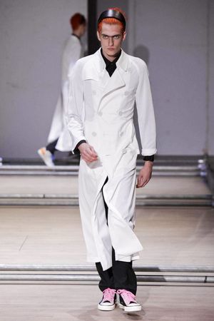 Comme-Des-Garcons-17_sff