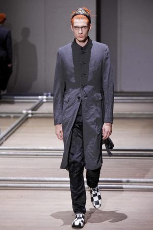 Comme-Des-Garcons-25_sff