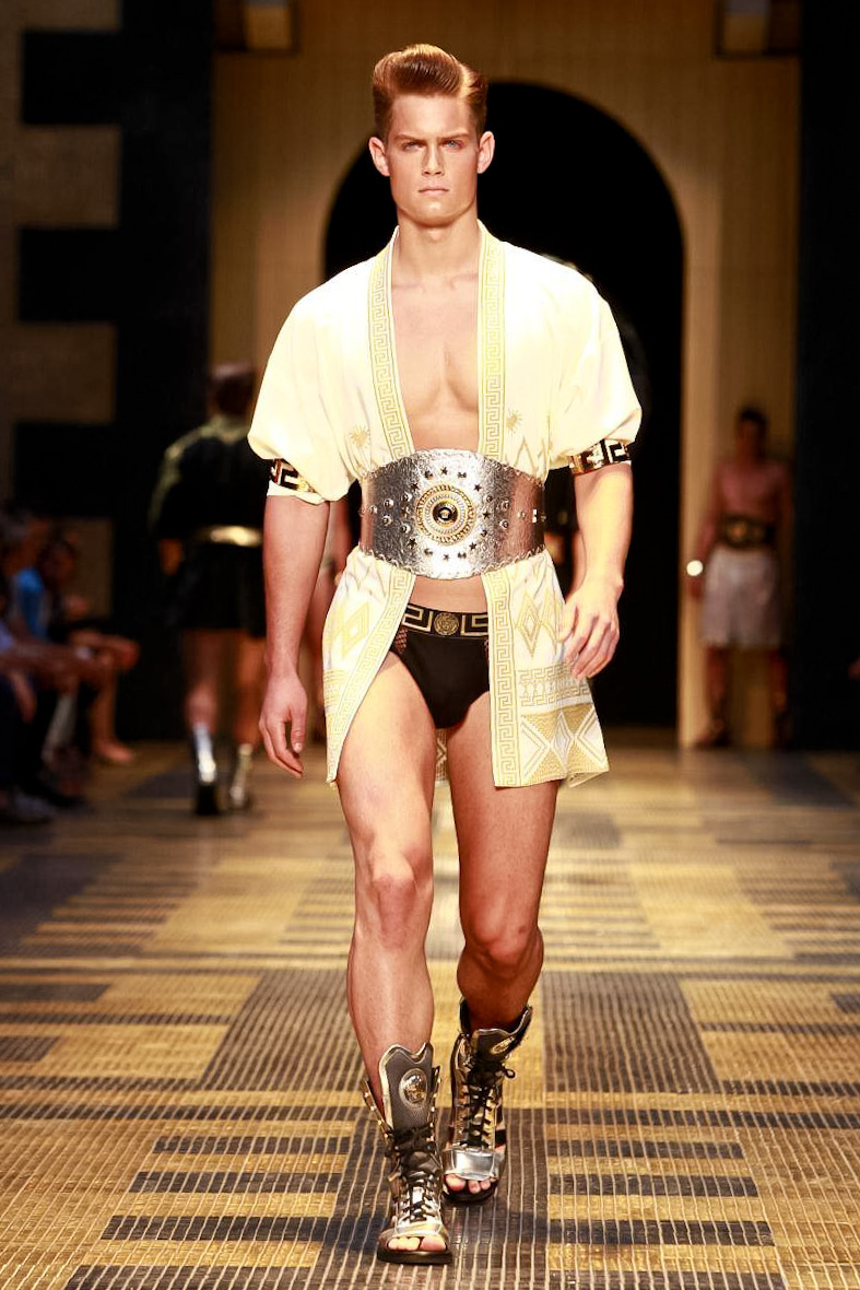 Versace-3_sff