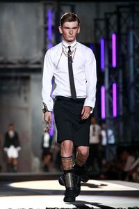 DSquared2-19_sff