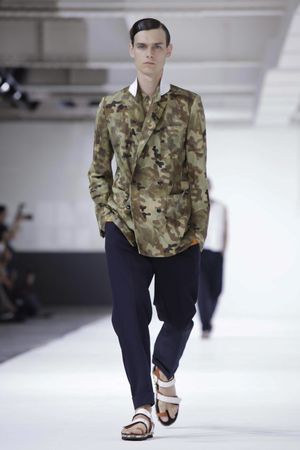 Dries-Van-Noten-4_sff