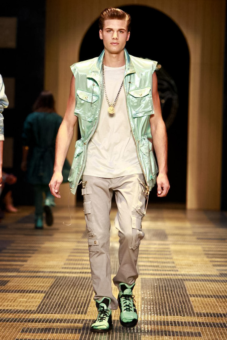 Versace-18_sff