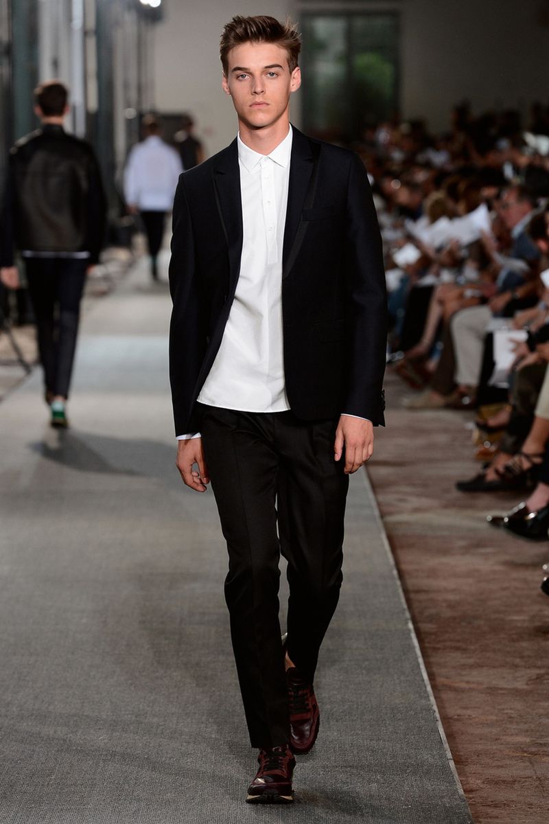 35-valentino-uomoSS13_sff