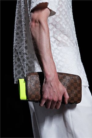 Vuitton-d_056