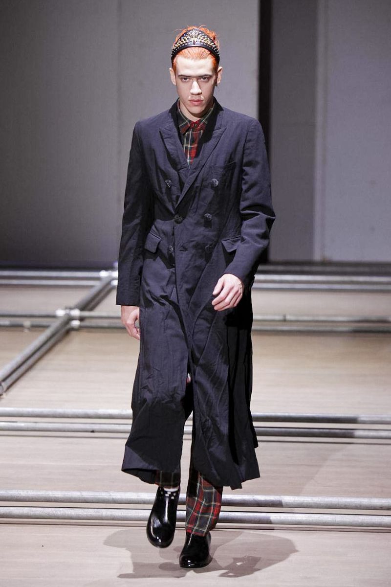 Comme-Des-Garcons-31_sff