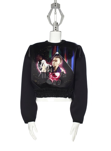 Sweat-futuriste-balenciaga-1438317243