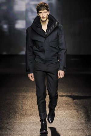 VUI_0313_450x675