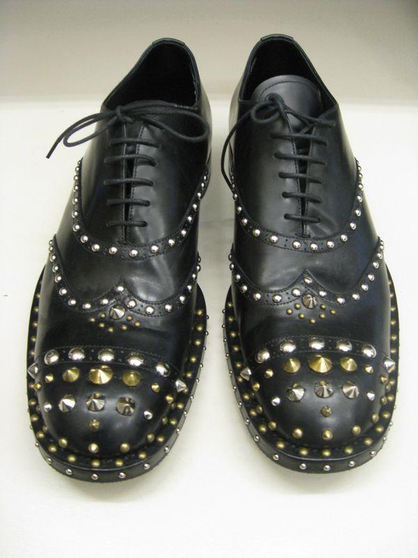 Veux-nouvelles-chaussures-prada-clous-L-1