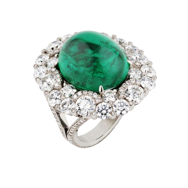 Emerald Cabochon Ring