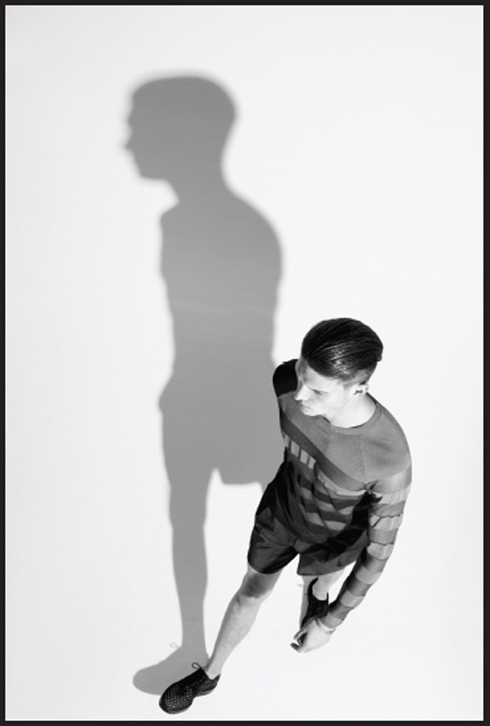 Shadow bouncing over walls john todd marton perlaki jean michel clerc mister muse, spring_summer 2013 09