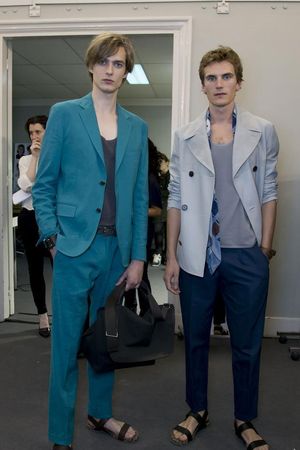 Hermes-mens-backstage-spring-summer-2014-pfw5