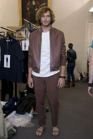 Hermes-mens-backstage-spring-summer-2014-pfw10